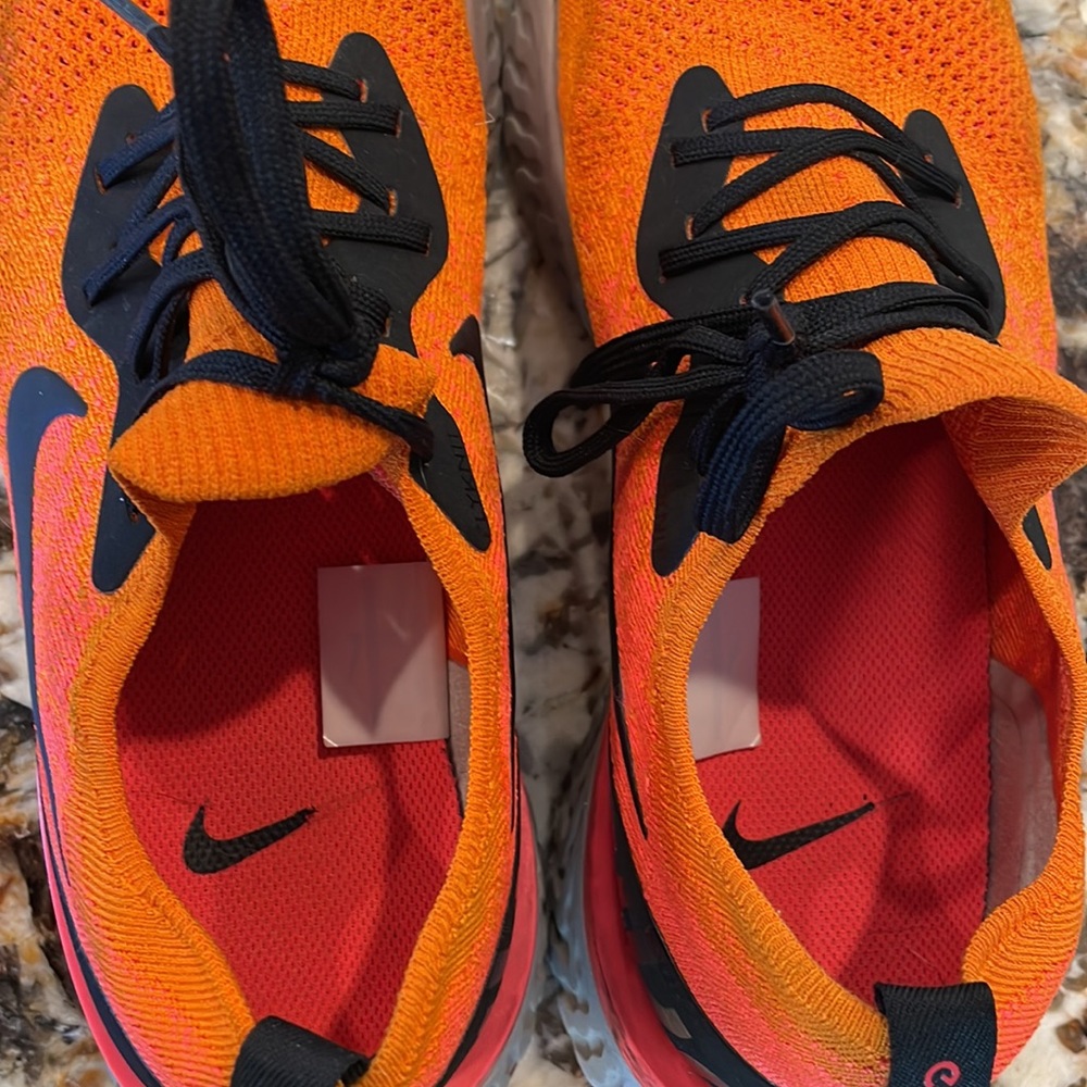 Nike Epic React Flyknit Men’s Running Shoes Copper Flash Size 12 - Picture 7 of 8